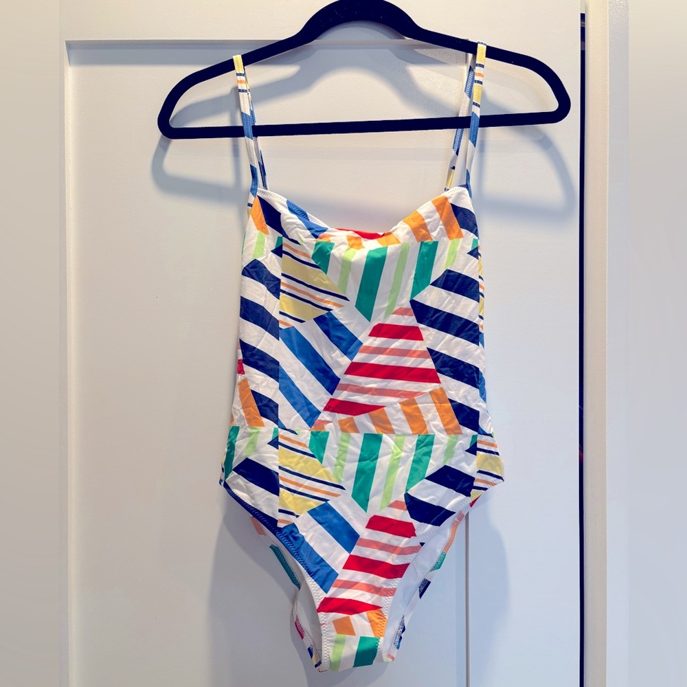 Solid & Striped NWT swimsuit Sz M